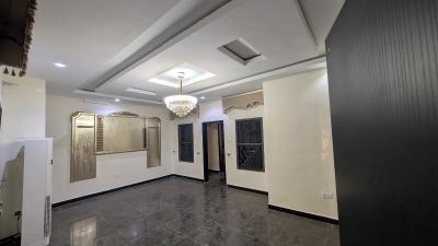 Service and Spacious 3 Bedroom Flat, Wuse 2, Abuja, Flat / Apartment for Rent