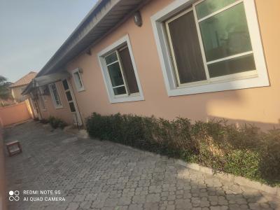 Well Furnished 2 Bedroom Bungalow in a Mini Estate, Ajah, Lagos, Semi-detached Bungalow for Rent
