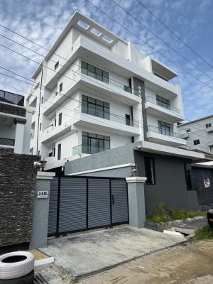 Classy 2 Bed Flat + Pool & Gym  Lekki  Perfect for Short-stay, Ikate, Lekki, Lagos, Terraced Duplex for Sale