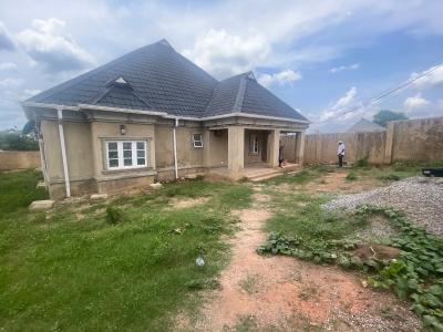 Five(5) Bedroom Bungalow in Abeokuta, Opposite Paramount Fm, Sagamu-abeokuta Expressway, Toolu, Abeokuta, Abeokuta South, Ogun, Detached Bungalow for Sale