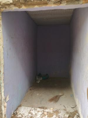 a Standard Shop Available in a Good Area, Alagomeji, Alagomeji, Yaba, Lagos, Shop for Rent