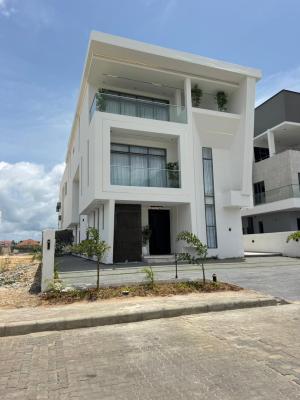 Stunning  5  Bed with a Swimming Pool, Elevator & Gym, Ikate, Lekki, Lagos, Flat / Apartment for Sale