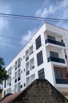 1 Bedroom Apartment, No 9, Ariorie Tajudeen Street, Igbo Efon, Lekki, Lagos, Flat / Apartment for Sale