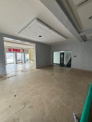 Lovely 82sqm Shop Space Facing The Road, Lekki Phase 1, Lekki, Lagos, Plaza / Complex / Mall for Rent