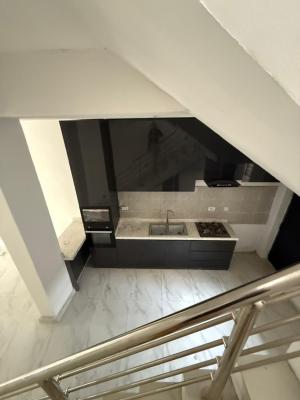 Luxury 2bedroom, Lekki Phase 1, Lekki, Lagos, Terraced Duplex for Rent