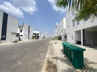 Luxury Built, Ogombo, Ajah, Lagos, Terraced Duplex for Rent