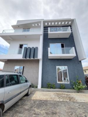 Spacious and Clean 2 Bedroom Apartment, Orchid Road, Lekki, Lagos, Flat / Apartment for Rent
