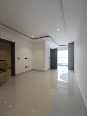 Luxury Beautifully Built 2 Bedroom Maisonette, Lekki Phase 1, Lekki, Lagos, House for Rent