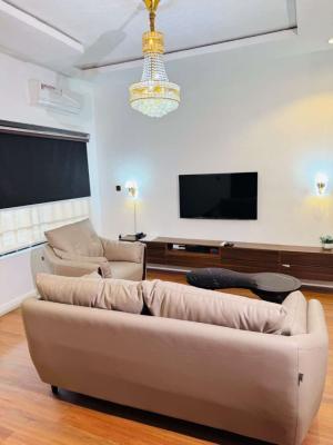 3 Bedroom Apartments, Ugbor G.r.a, Benin, Oredo, Edo, Flat / Apartment Short Let