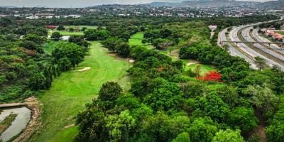 Exclusive Investment Opportunity: 53.29 Hectares (532,900 Sqm), Maitama 2, Maitama District, Abuja, Mixed-use Land for Sale