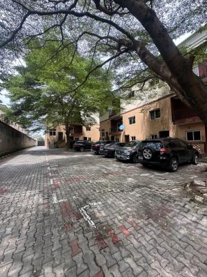 1bedroom Miniflat, Lekki Phase 1, Lekki, Lagos, Mini Flat (room and Parlour) for Rent