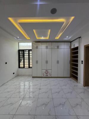 Luxury 4bedroom Terrace Duplex with Excellent Facility, Lekki Road, Ologolo, Lekki, Lagos, Terraced Duplex for Sale