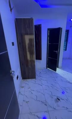 Semi Masters Bedroom Inside a Shared Apartment { Video}, Bera Estate Chevron, Lekki, Lagos, Self Contain (single Rooms) for Rent