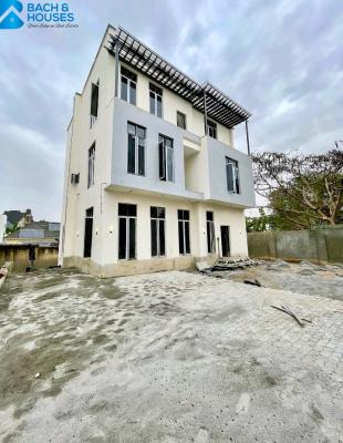 5 Bedroom Detached Residence Offers Beautifully Designed Living Spaces, Asokoro District, Abuja, House for Sale