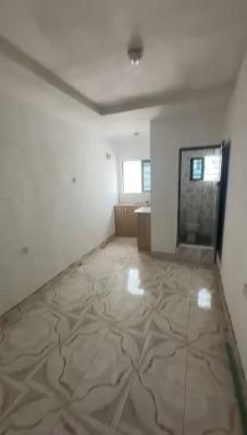 Newly Built Room Self Contained, Shomolu, Lagos, Self Contain (single Rooms) for Rent