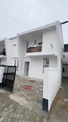 4bedrooms Semi Detached Duplex for Distress, Gra, Ikota, Lekki, Lagos, Terraced Duplex for Sale