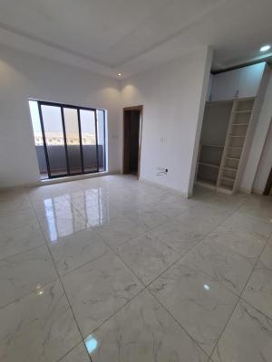 Luxury 2 Bedrooms, Lekki Phase 1, Lekki, Lagos, Flat / Apartment for Rent