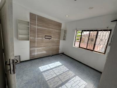 a Spacious Mini Flat, Lekki Phase 1, Lekki, Lagos, Mini Flat (room and Parlour) for Rent