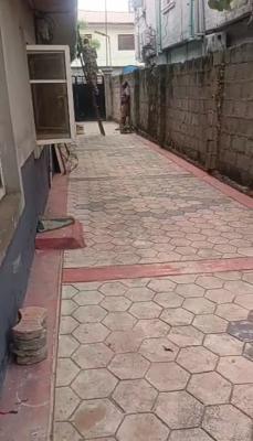 Decent 2 Bedroom Duplex, Sholuyi, Gbagada, Lagos, Terraced Duplex for Rent