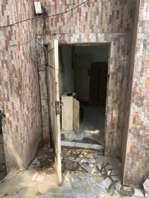 Shop Space on The Ground Floor, Zone 4, Wuse, Abuja, Zone 4, Wuse, Abuja, Shop for Rent