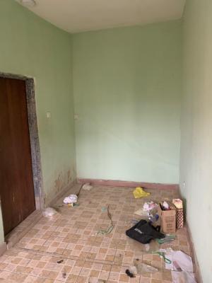 1 Bedroom Flat on The Second Floor, Zone 3, Wuse, Abuja, Zone 3, Wuse, Abuja, Mini Flat (room and Parlour) for Rent