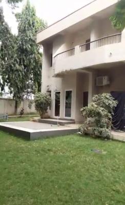 8 Bedrooms Mansion  Fully Detached on 1246sqm of a Land, Wuse 2, Abuja, Detached Duplex for Sale