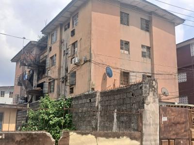 Solid 3 Storey Building on a Full Plot of Land, Akoka Yaba, Yaba, Lagos, Flat / Apartment for Sale