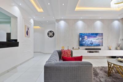 Fully Furnished Serviced 3bedroom Apartment, Cadogan Estate, Osapa, Lekki, Lagos, Flat / Apartment for Rent