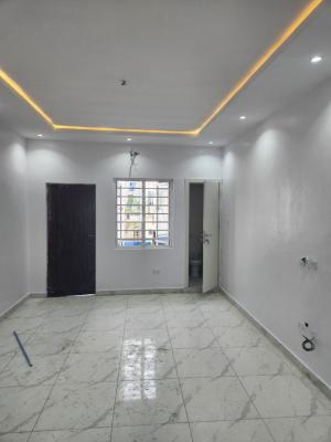 Luxury Tastefully Finished 4 Bedroom Flat, Costal Road, Lekki, Lagos, Flat / Apartment for Rent