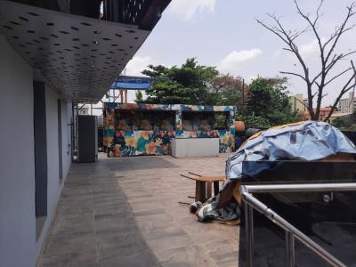 Functional Bar/lounge/restaurant, Opebi Ikeja, Ikeja, Lagos, Restaurant / Bar for Rent