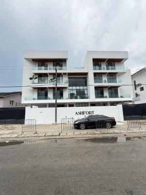 Clean, Modern 2-bedroom Apartment in a Prime Area., Lekki Phase 1, Lekki, Lagos, Flat / Apartment for Sale