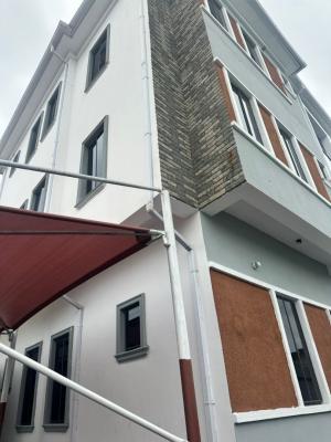 Cozy 3 Bedroom Flat, Surulere, Lagos, Flat / Apartment for Sale