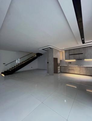 Newly Built (2) Bedroom Apartment, Lekki Phase 1, Lekki, Lagos, Flat / Apartment for Rent