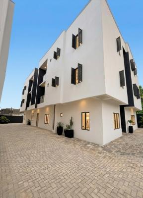 3 Bedroom En-suite Apartment in Ikota Villa Estate, Ikota Villa Estate, Ikota, Lekki, Lagos, Flat / Apartment for Sale