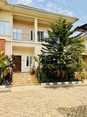 Luxury 5 Bedroom Detached Duplex