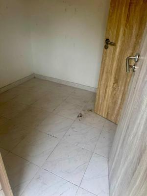 1 Bedroom House/bq, Chevron Drive, Lekki Phase 2, Lekki, Lagos, Flat / Apartment for Rent