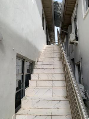 Spacious 2 Bedroom Apartment Upstairs Lekki Conservation, Lekki, Lagos, House for Rent