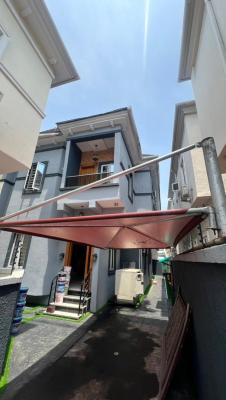 Exquisite 4 Bedroom with Bq for Distress, Chevron Alternative Route, Lekki Expressway, Lekki, Lagos, Semi-detached Duplex for Sale