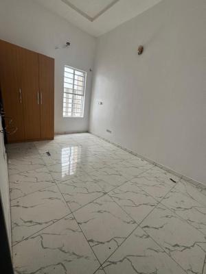 Exquisite Semi Master Bedroom Shared Apartment, Orchid, Lekki, Lagos, Flat / Apartment for Rent