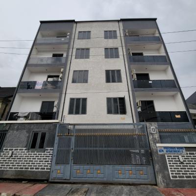 Luxurious 2bedroom Apartment Within a Serene Environ, Has a Pool and an Elevator, Ikate, Lekki, Lagos, Flat / Apartment for Sale