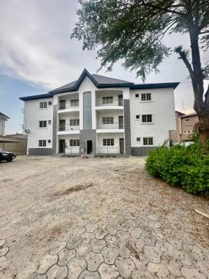 Distress Deal!  Spacious 3 Bedroom Apartment, Ikota, Lekki, Lagos, Flat / Apartment for Sale