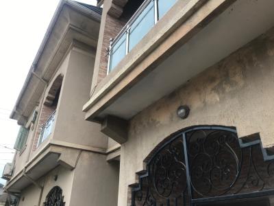 Lovely 3 Bedroom Flat, Akoka, Yaba, Lagos, Flat / Apartment for Rent