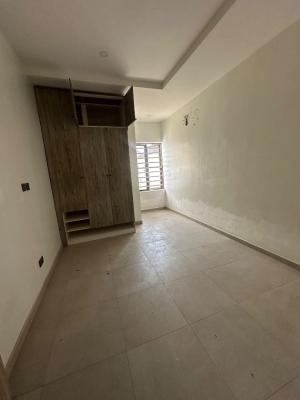 Nice Semi Masters Room Upstairs, Orchid Road, Lekki Phase 1, Lekki, Lagos, Terraced Duplex for Rent