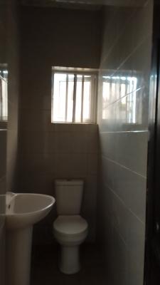 Well Maintained 3 Bedroom Apartment, Ogidan Estate, Sangotedo, Ajah, Lagos, Flat / Apartment for Rent
