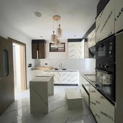 Massive 2 Bedroom, Lekki Phase 1, Lekki, Lagos, Flat / Apartment for Sale