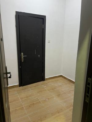 1 Bedroom Bq in a Gated Estate, 27 Ifiok Ojuolape Street, Osapa, Lekki, Lagos, Self Contain (single Rooms) for Rent