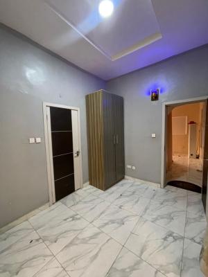 Room Self Contained-shared Only Kitchen, Lekki Conservation Road, Lekki Phase 2, Lekki, Lagos, Self Contain (single Rooms) for Rent