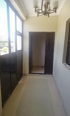 Spacious Upstairs Mini Flat at Orchid Road { Video}, Royal Pine Estate Orchid Road, Lekki, Lagos, Mini Flat (room and Parlour) for Rent