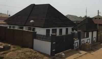 Newly Completed Two Flats Plus Shop -- N70m, Adeoje Estate / Kuola / Akala Expressway, Challenge, Ibadan, Oyo, Detached Bungalow for Sale