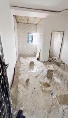 Lovely Self Contain, Akoka, Yaba, Lagos, Self Contain (single Rooms) for Rent